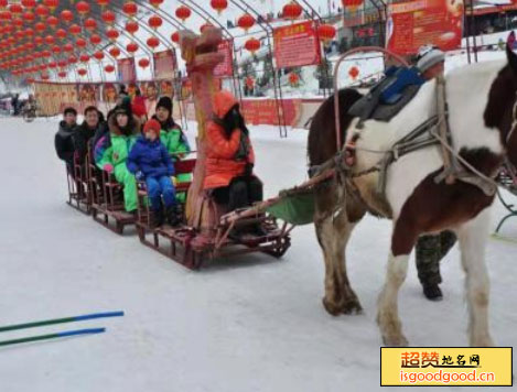 东风湖冰雪大世界