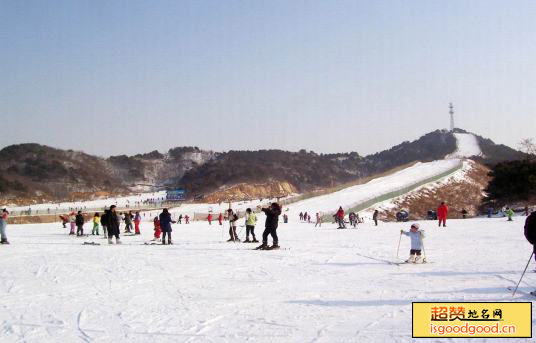 白清寨滑雪场