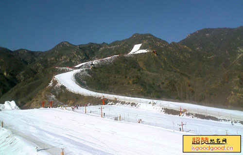 桃花峪生态滑雪场